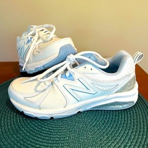 Women’s New Balance 857 sneakers